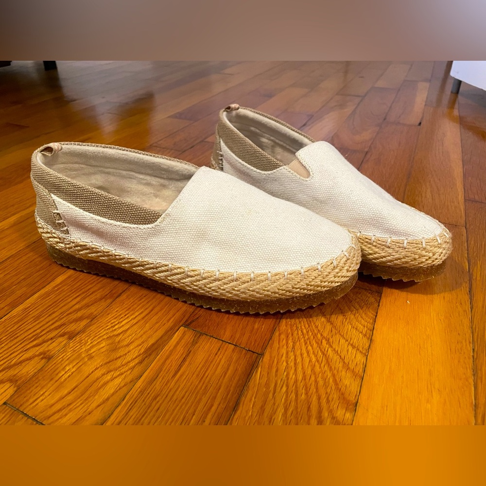 Stardog size 7 lightly work slip on shoes